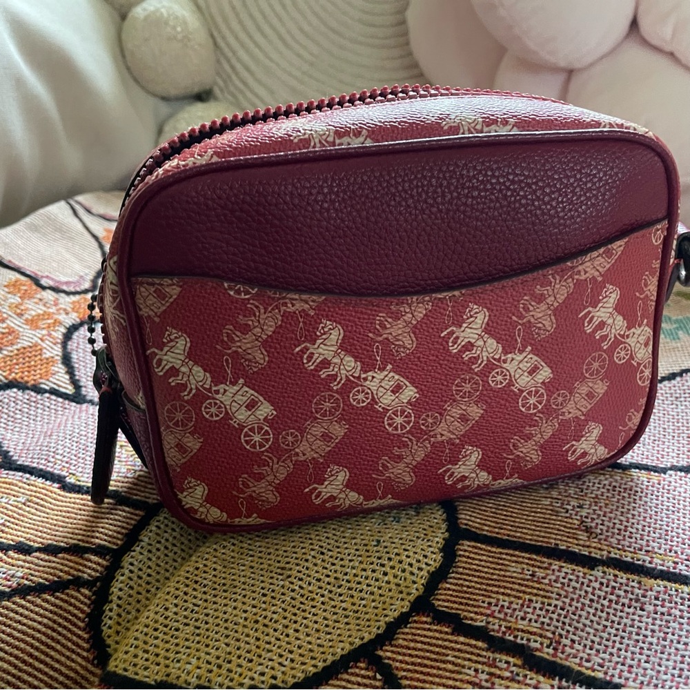 Coach Camera 16 With Wallet And Keychain Euc - image 7